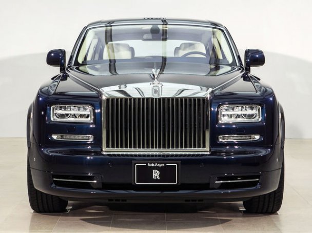 Rolls-Royce Phantom