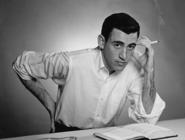 Серебро в этом году - у документальной ленты - "Сэлинджер" (Salinger), главные роли в которых исполнили Филип Сеймур Хоффман, Эдвард Нортон, Джон Кьюсак, Мартин Шин, Том Вульф и другие. Фильм рассказывает об одном из самых известных писателей XX века.
