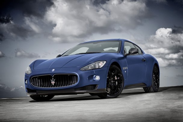 Maserati изготовила к 150-летию Италии 12 матовых GranTurismo S_1