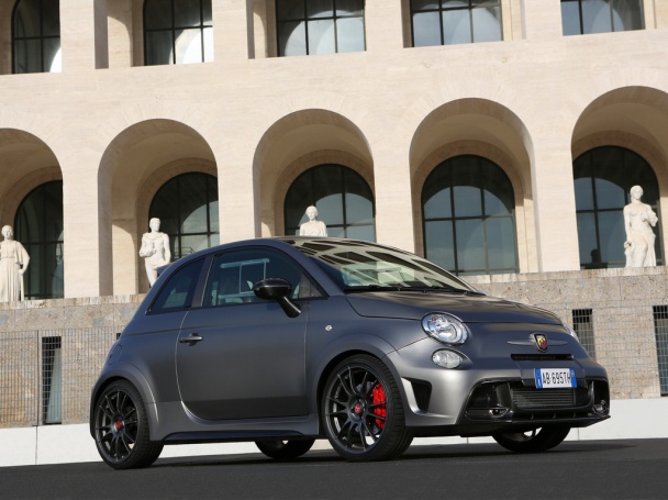 Abarth 695 Biposto_3