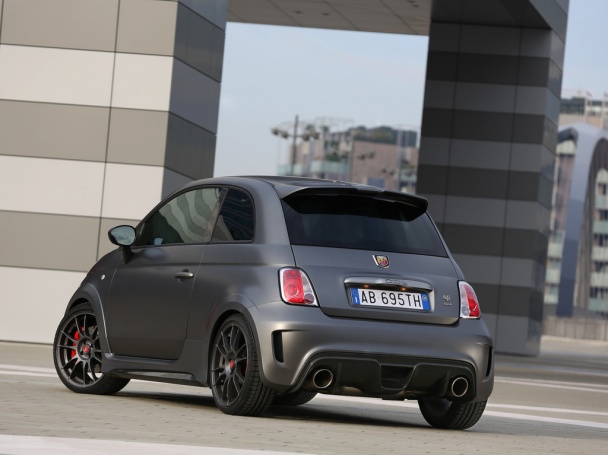 Abarth 695 Biposto_2