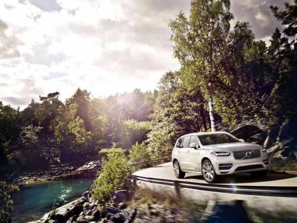 Volvo XC90