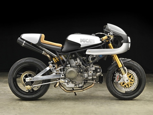 Ducati 900SS_1