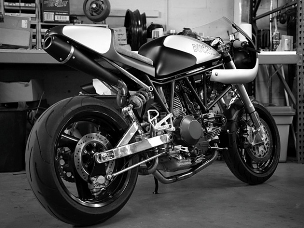 Ducati 900SS_2