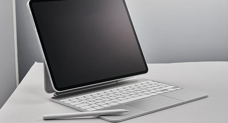 Які iPhone і iPad рвуть всіх у 2025 році: рейтинг найпотужніших Apple-пристроїв