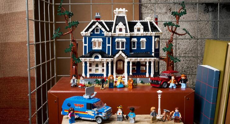 LEGO представила масштабний набір, створений за мотивами серіалу "Дивні дива"