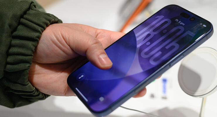 iPhone 20 обіцяє революцію: такий екран буде вперше у Apple