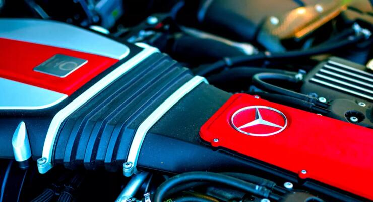 ЄС відклав жорстку заборону автомобілів з ДВЗ до 2035 року