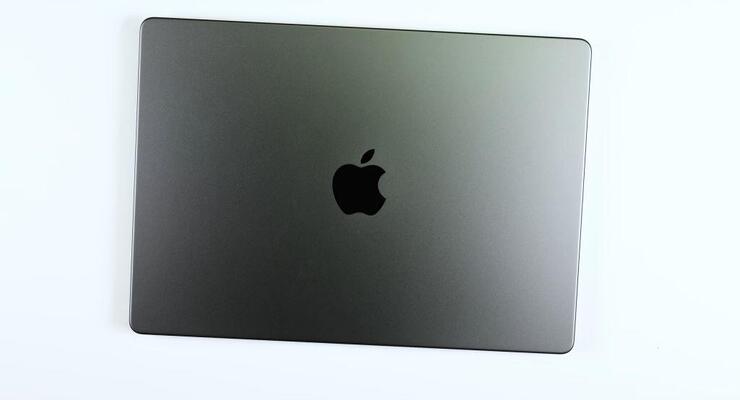 Apple значно спростила заміну батареї в MacBook Pro, але є нюанс