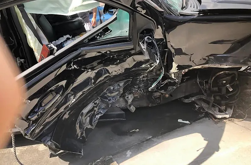 Тесла та її інженерні рішення: сім'я Benavides, The Verge