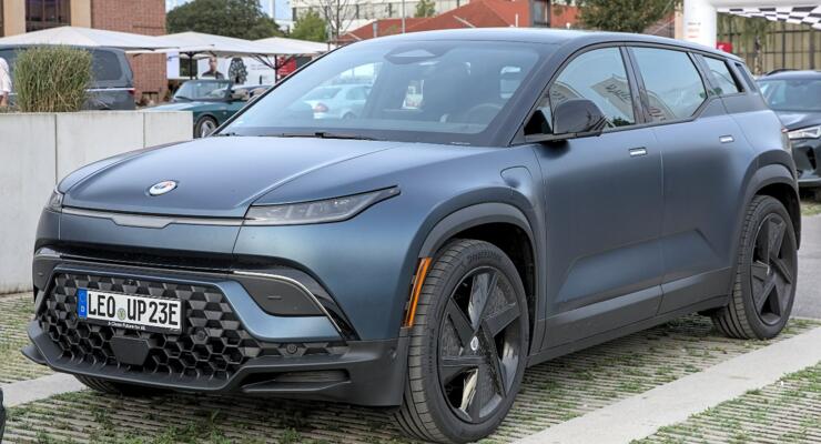 Дефіцит деталей для електромобілів: як власники рятують свої кросовери