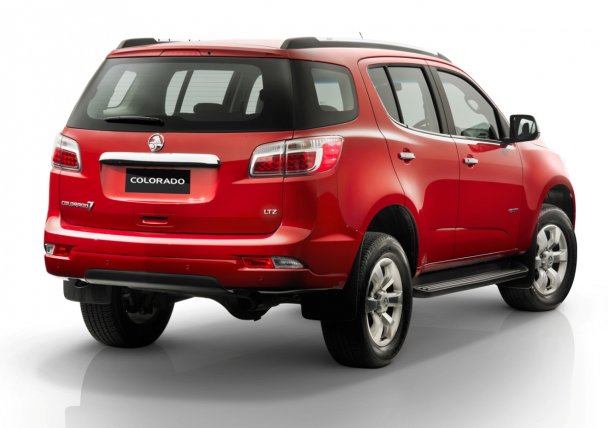 Holden Colorado 7 (Chevrolet Trailblazer)