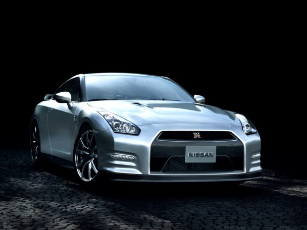 Nissan суперкар GT-R