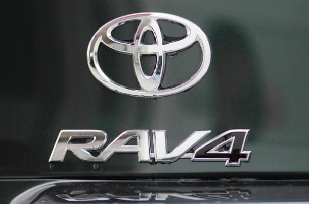 RAV4