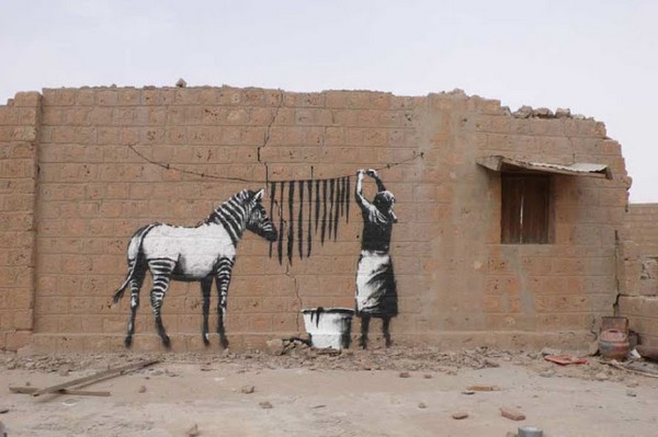 Великий и ужасный Banksy (18 фото)